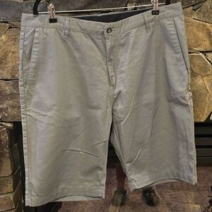Volcom Size 38